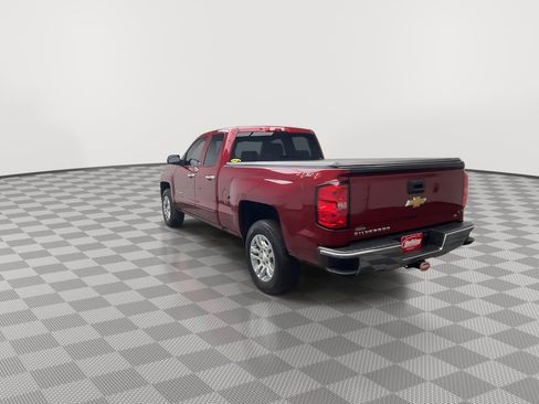 Used 2018 Chevrolet Silverado 1500 LT w/ All Star Edition image 38