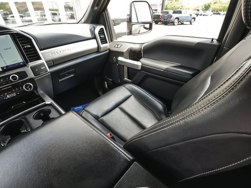 Used 2022 Ford F250 Lariat w/ Lariat Ultimate Package AWD/4WD image 49