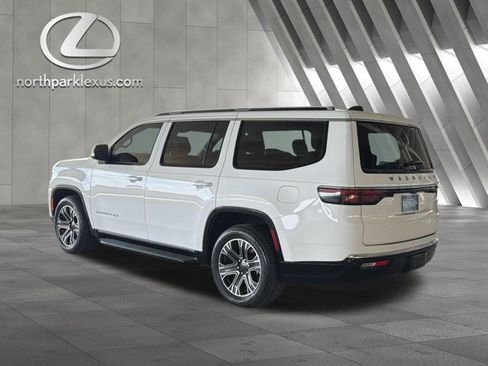 Used 2024 Jeep Wagoneer 2WD w/ Premium Group I image 2