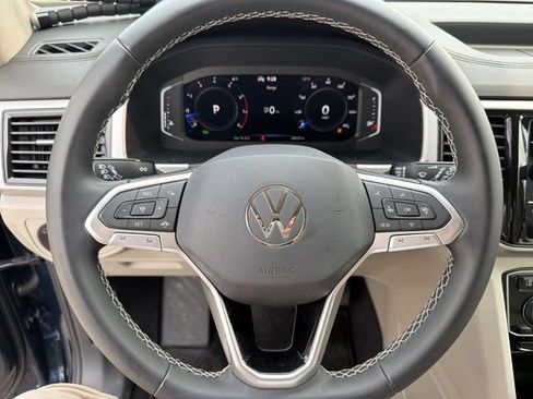 Used 2023 Volkswagen Atlas SE FWD image 16