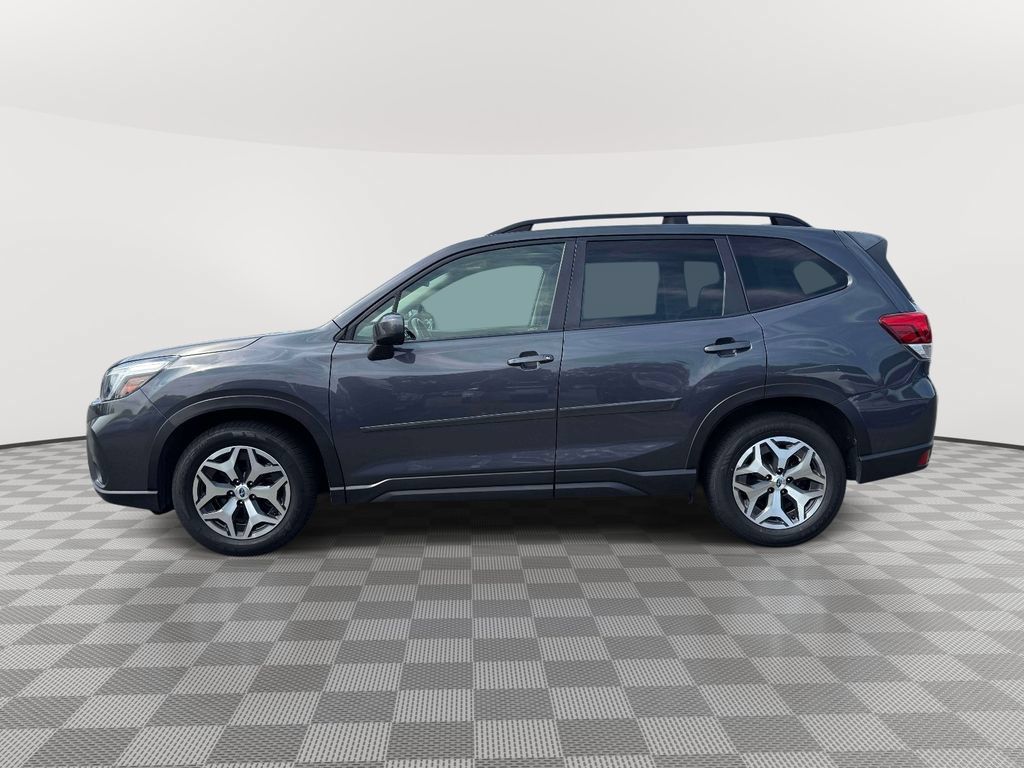 Used 2021 Subaru Forester Premium AWD/4WD image 4