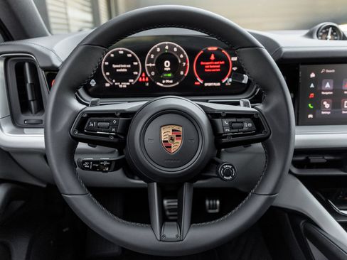 Certified 2026 Porsche Cayenne S AWD/4WD image 28