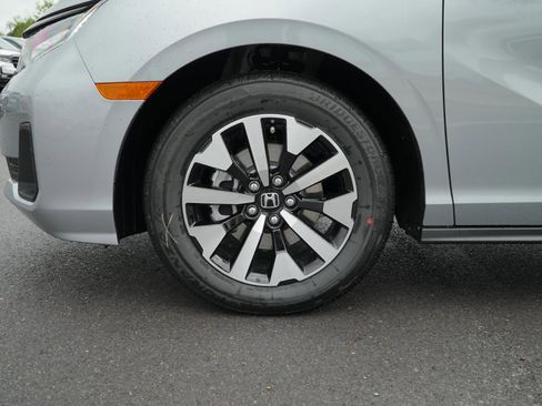 New 2026 Honda Odyssey EX-L image 11