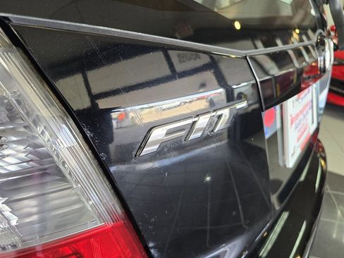Used 2010 Honda Fit image 23