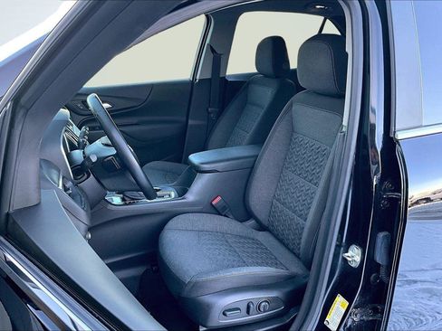 Used 2024 Chevrolet Equinox LT image 26