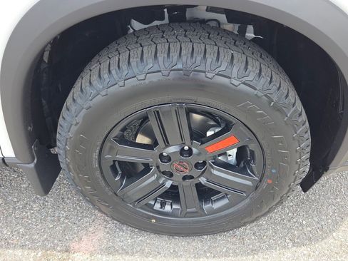 New 2026 Nissan Rogue SV AWD/4WD image 14