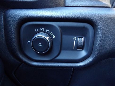 Used 2024 RAM 2500 Tradesman w/ Protection Group AWD/4WD image 19
