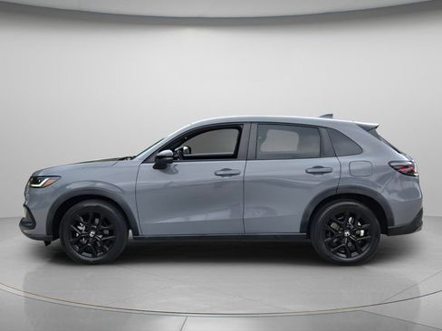 Used 2024 Honda HR-V Sport image 3