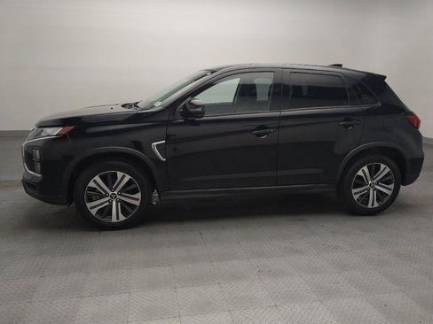 Used 2021 Mitsubishi Outlander Sport SE FWD image 2