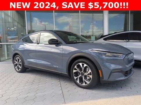 New 2024 Ford Mustang Mach-E Select image 2