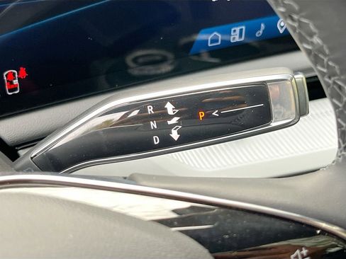 New 2026 Cadillac Optiq Sport 2 w/ LPO, Floor Liner Package image 17