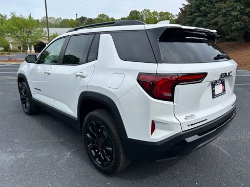 New 2026 GMC Terrain Elevation image 17