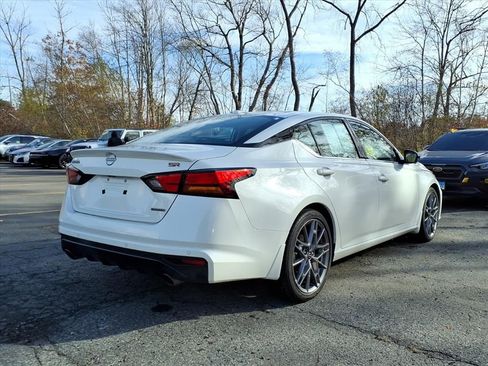 Used 2024 Nissan Altima 2.0 SR image 5