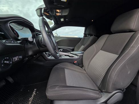 Used 2022 Dodge Challenger SXT w/ Blacktop Package image 23