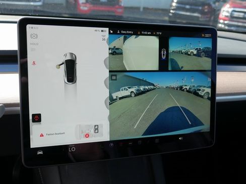 Used 2025 Tesla Model Y Long Range image 4