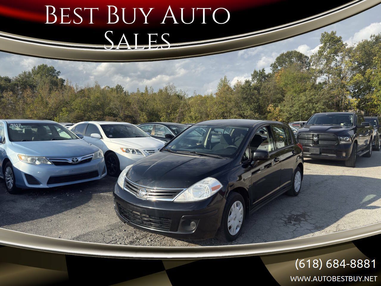 Used 2012 Nissan Versa 1.8 S w/ Plus Pkg FWD image 1
