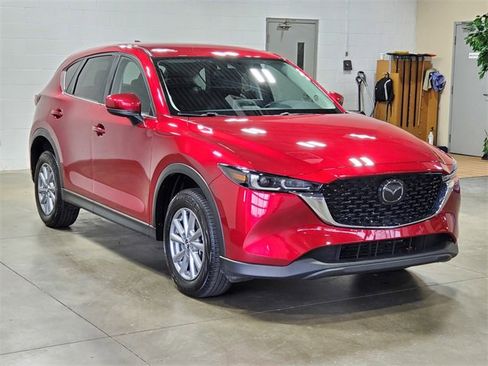 Certified 2023 MAZDA CX-5 AWD 2.5 S w/ Select Package image 3