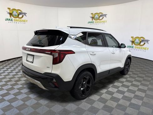 Used 2026 Kia Seltos EX w/ EX Sunroof Package image 10