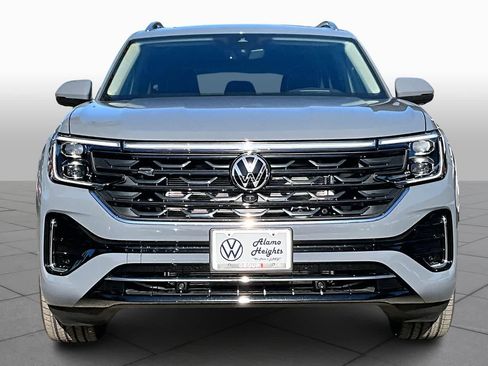 New 2026 Volkswagen Atlas SEL Premium R-Line image 3