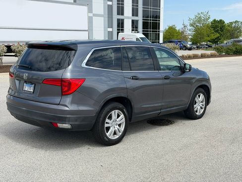 Used 2016 Honda Pilot LX image 5