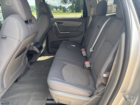 Used 2015 Chevrolet Traverse LS AWD/4WD image 14