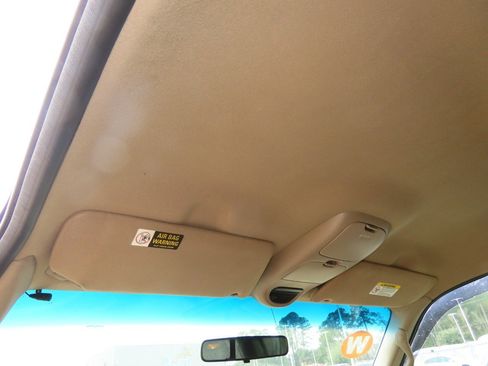 Used 2002 Ford F150 XLT image 16