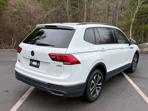 Used 2024 Volkswagen Tiguan S image 5