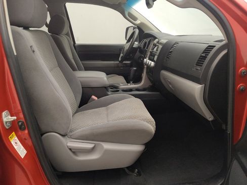 Used 2012 Toyota Tundra 2WD CrewMax w/ SR5 Pkg image 21