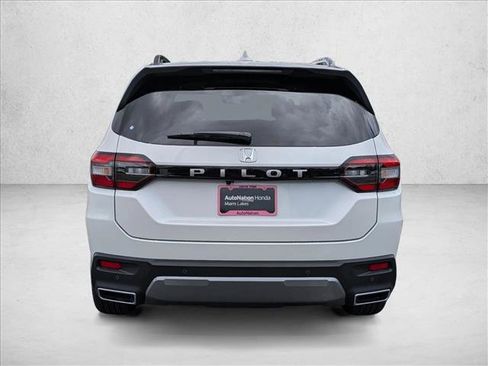 New 2026 Honda Pilot EX-L image 7