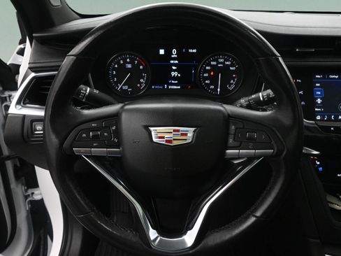 Used 2023 Cadillac XT6 Premium Luxury w/ Technology Package FWD image 26