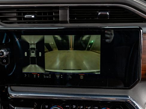 Used 2024 GMC Sierra 3500 Denali Ultimate image 25