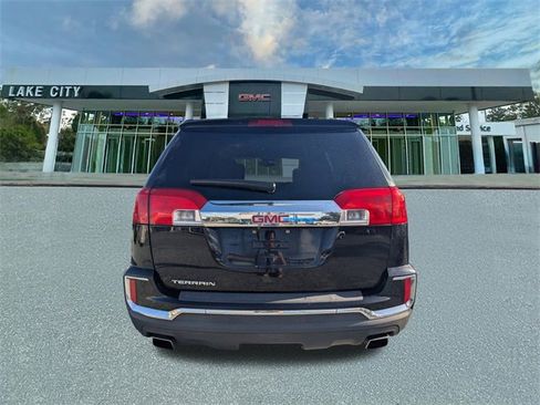 Used 2016 GMC Terrain SLT image 4