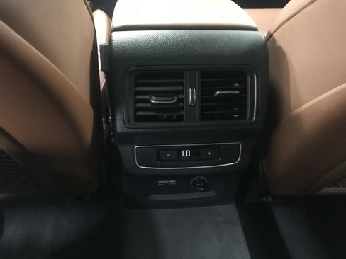 Used 2023 Audi Q5 2.0T Premium Plus w/ Premium Plus Package image 16