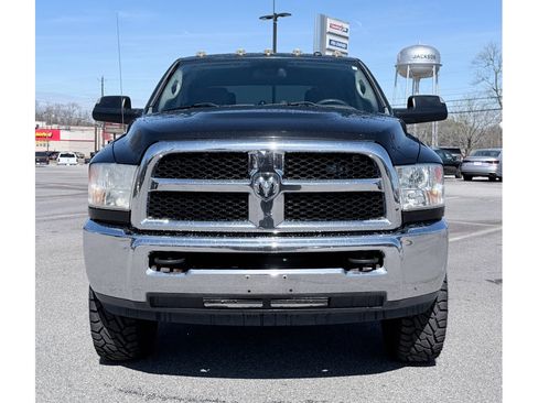 Used 2015 RAM 3500 Tradesman w/ Chrome Appearance Group image 3