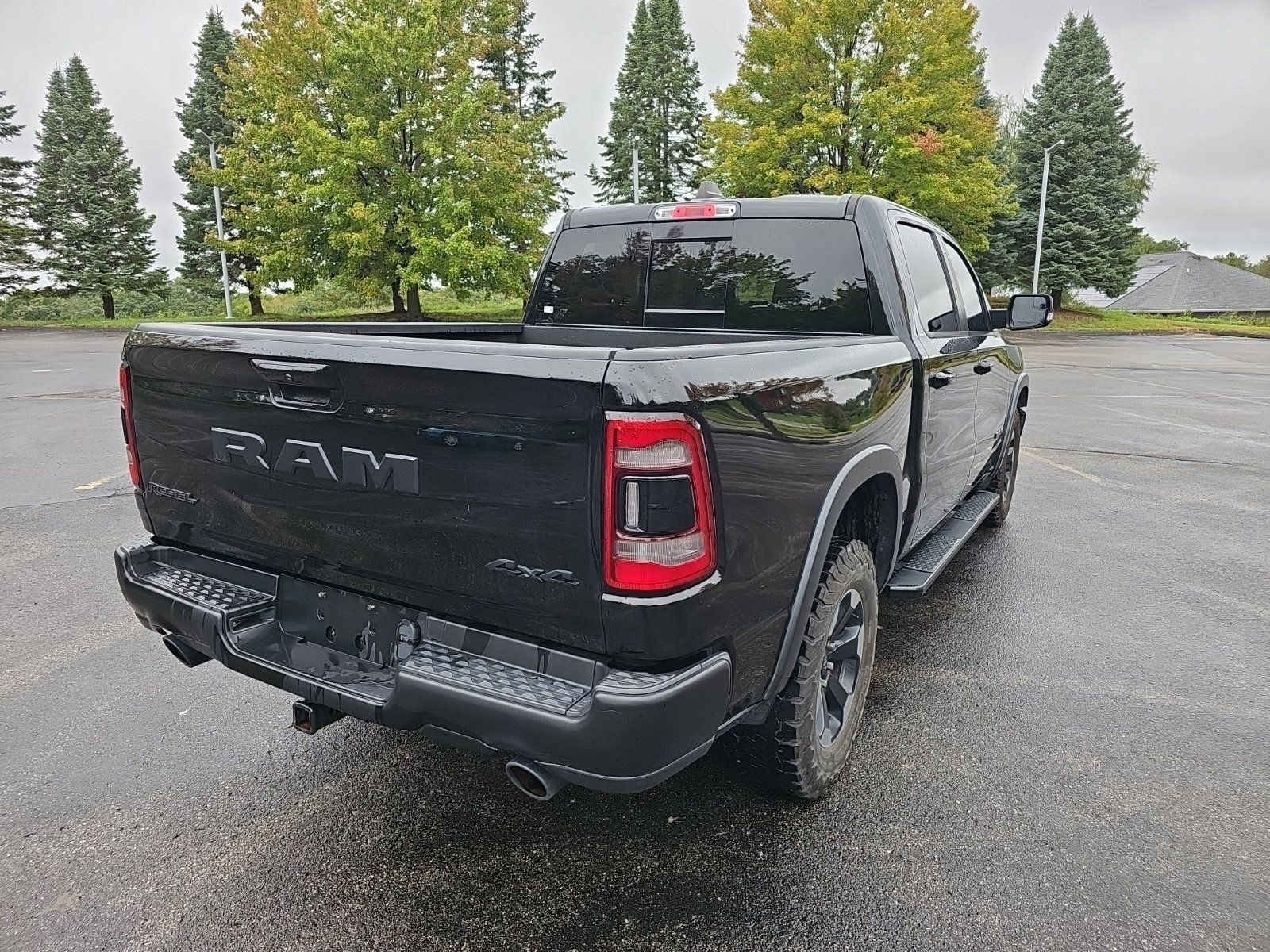 Used 2020 RAM 1500 Rebel w/ Rebel Level 1 Equipment Group AWD/4WD image 6