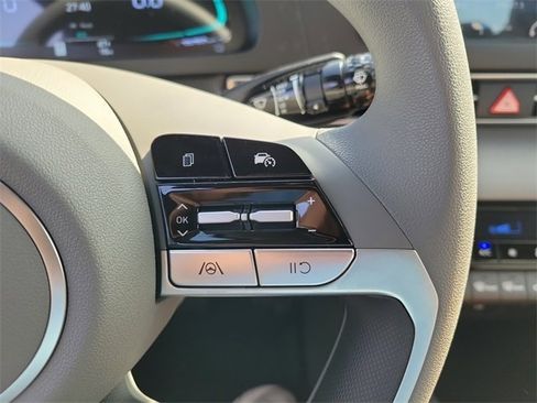 New 2026 Hyundai Elantra Blue image 6