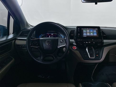 Used 2019 Honda Odyssey EX image 18