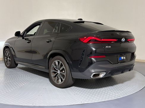 Used 2025 BMW X6 xDrive40i AWD/4WD image 3