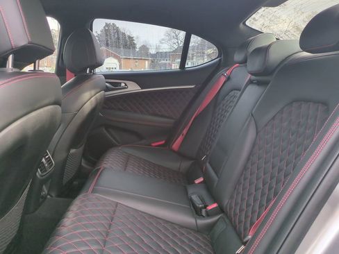 Used 2022 Genesis G70 3.3T w/ Sport Prestige Package image 13