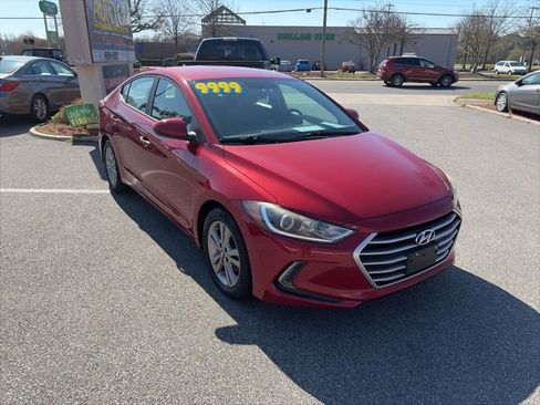 Used 2017 Hyundai Elantra SE w/ SE A/T Tech Package 03 image 2