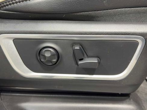 Used 2020 RAM 1500 Laramie image 14