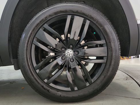 Used 2019 Volkswagen Atlas SEL Premium AWD/4WD image 42