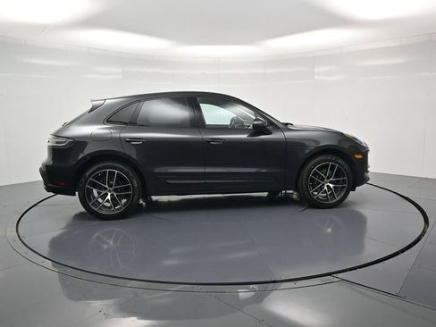 New 2026 Porsche Macan image 31