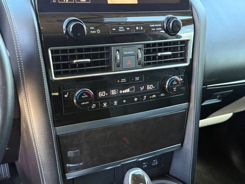 Used 2022 INFINITI QX80 Luxe w/ Cargo Package RWD image 19