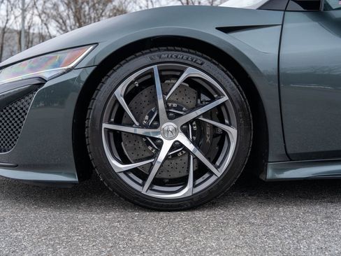 Used 2017 Acura NSX image 9