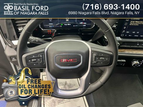 Used 2024 GMC Sierra 3500 SLE w/ Remote Start Package image 8