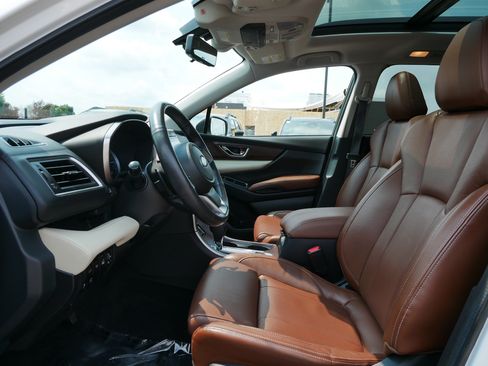 Used 2022 Subaru Ascent Touring AWD/4WD image 31