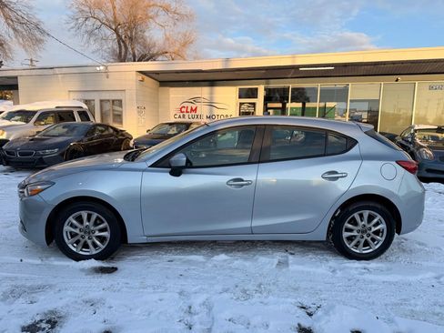 Used 2017 MAZDA MAZDA3 Sport image 7