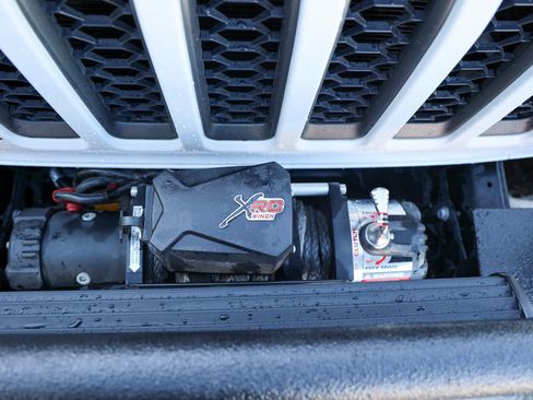 Used 2020 Jeep Gladiator Rubicon image 13