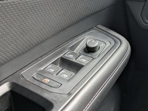 Certified 2024 Volkswagen Atlas SE FWD image 23